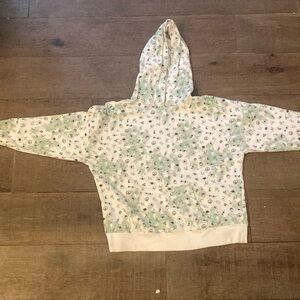BP women’s Large White and Green Sweatshirt.  Previously Worn.